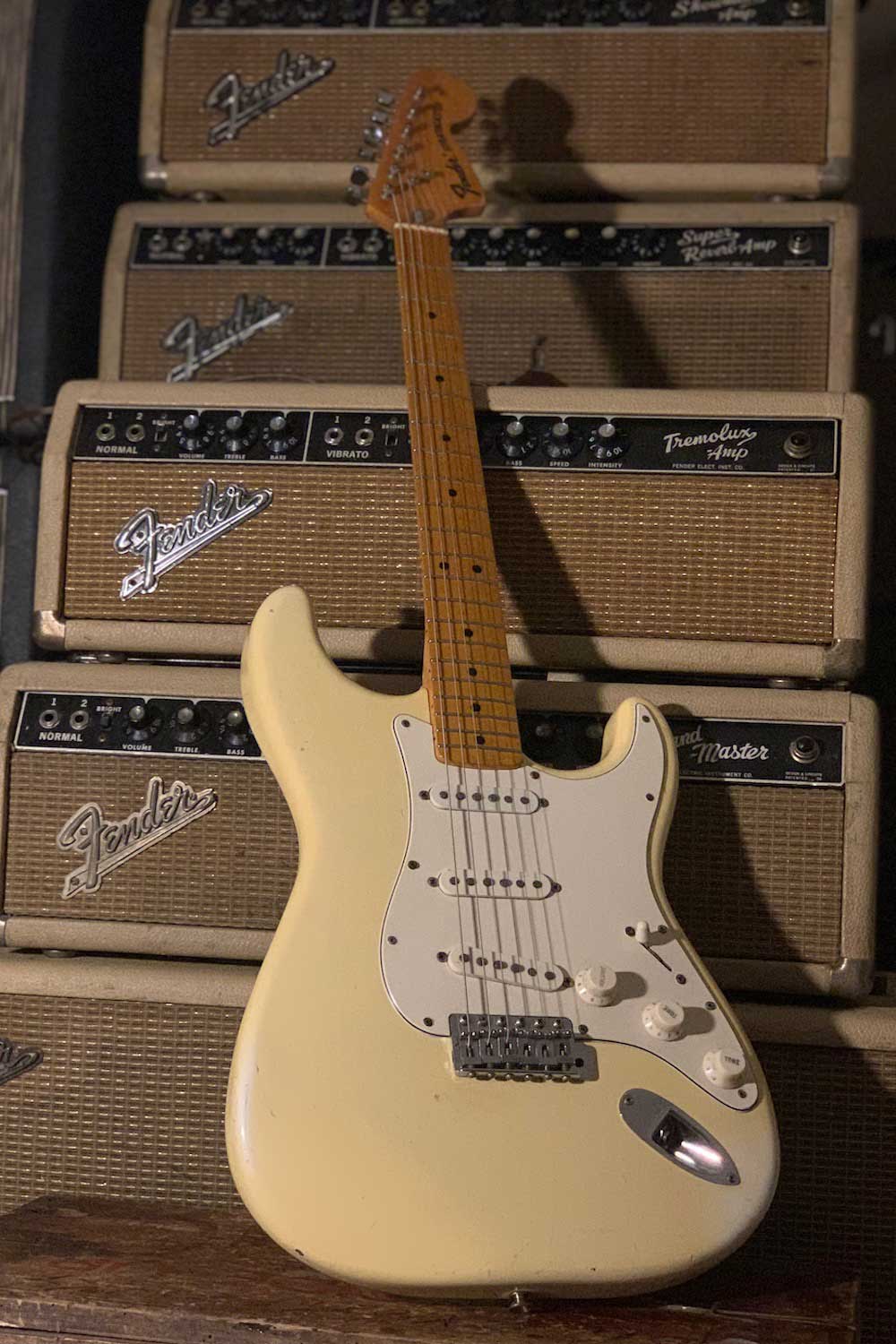 1972 Fender Stratocaster Olympic White over Black - Serial: 355054 -  Cesco's Corner Guitars